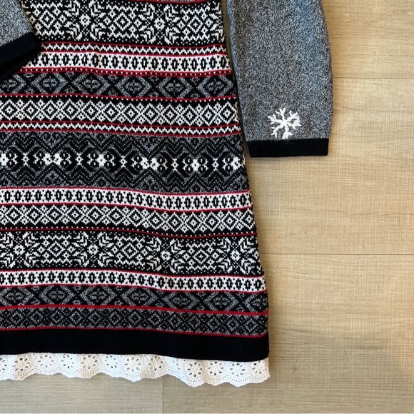 Hanna Andersson Gray Black Snowflake Sweater dress - Picture 5 of 12